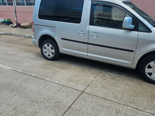 Volkswagen Caddy foto 2