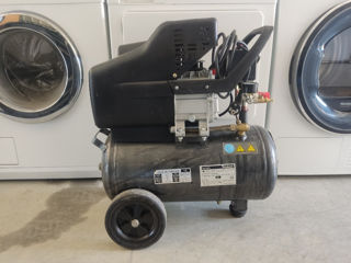 Compresor Einhell, 24l, 8bar, 210l/min, 1,5kw, ideal pentru gospodărie foto 3