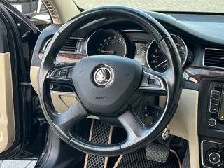 Skoda Superb foto 9