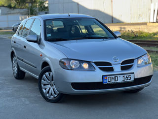 Nissan Almera foto 7