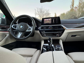 BMW 5 Series foto 8