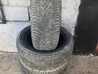 Продам 4 б.у ската 205/55 R16 Bfgoodrich G-force Winter 2 foto 1