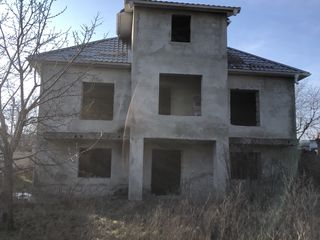 Se vinde casa in Satul Porumbeni 10 km din Chisinau. foto 3