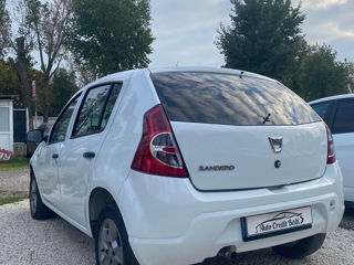 Dacia Sandero foto 4