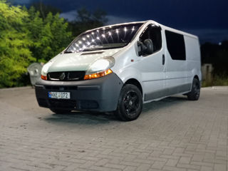 Renault Trafic foto 1