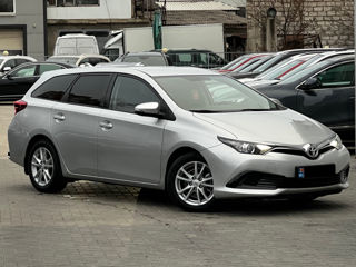 Toyota Auris foto 5