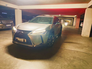 Lexus UX foto 5