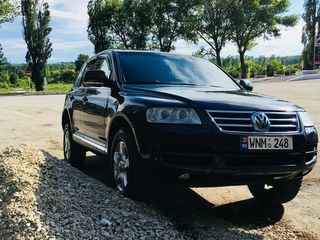 Volkswagen Touareg foto 2