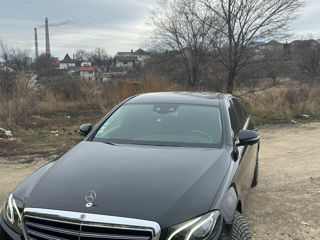 Mercedes E-Class foto 7