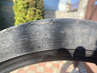 255/35R19 foto 3