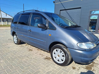 Ford Galaxy foto 6