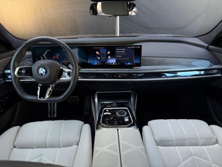 BMW 7 Series foto 9