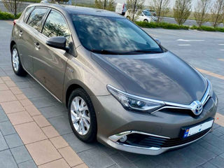 Toyota Auris foto 2