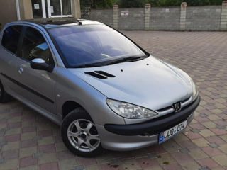 Peugeot 206 foto 2