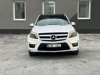 Mercedes GL-Class foto 1