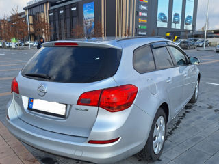 Opel Astra foto 2