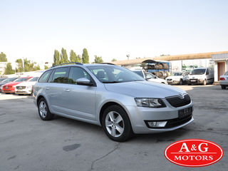 Skoda Octavia foto 1