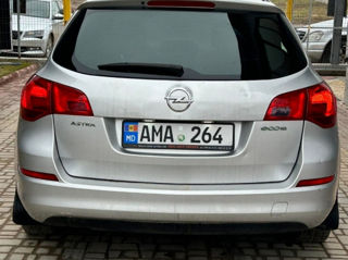 Opel Astra foto 9