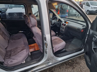 Opel Combo foto 12