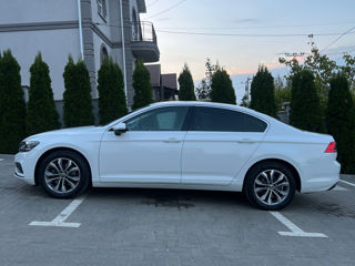 Volkswagen Passat foto 3