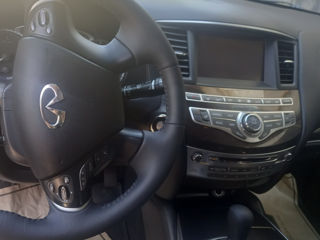 Infiniti QX60 foto 2