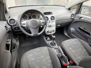 Opel Corsa foto 4