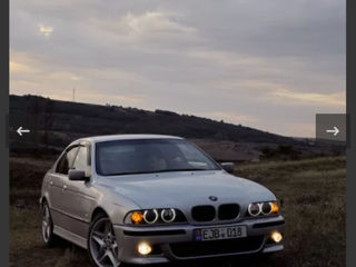 BMW 5 Series foto 2