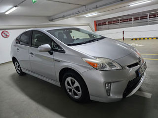 Arenda Toyota Prius , Corolla , Yaris , Auris ..Reno / Dacia/ SKoda ...  de la 12 euro !!!