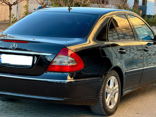 Mercedes E-Class foto 3