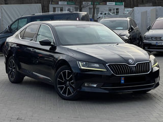 Skoda Superb foto 4