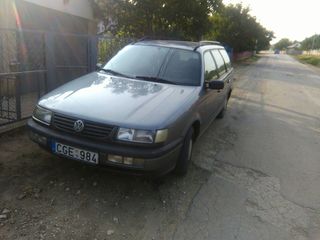 Volkswagen Passat foto 1