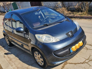 Peugeot 107 foto 3