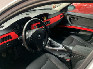 BMW 3 Series foto 3