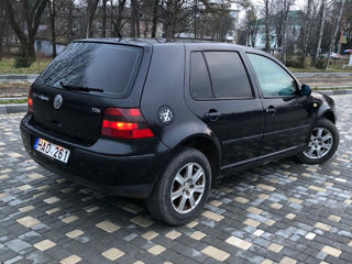 Volkswagen Golf foto 4