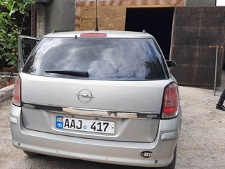 Opel Astra foto 3