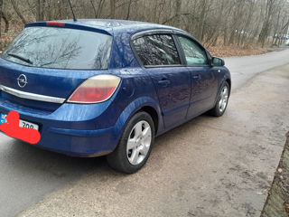 Opel Astra foto 2