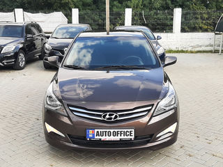 Hyundai Solaris foto 2