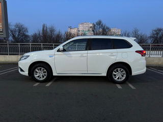 Mitsubishi Outlander foto 5