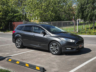 Ford Focus foto 2