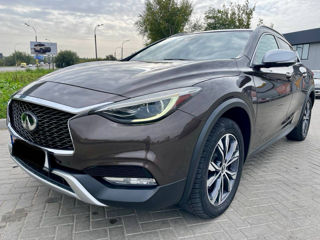 Infiniti QX30 foto 2