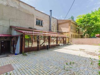 Râșcani, str. Nicolae Dimo, vânzare oficiu, teren privat de 17 ari, 1300 m.p, 475000€ foto 2