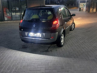 Renault Scenic foto 7