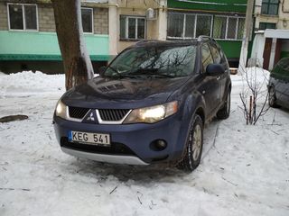 Mitsubishi Outlander foto 5