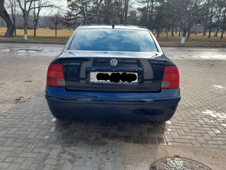 Volkswagen Passat foto 7