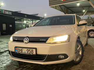 Volkswagen Jetta foto 2