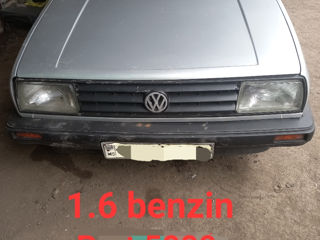 Volkswagen Jetta foto 4