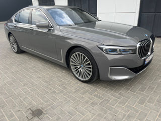 BMW 7 Series foto 2