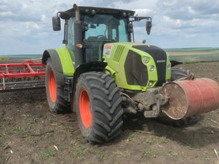 Claas Arion 640 foto 6