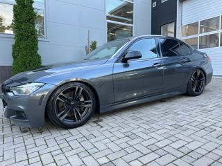 BMW 3 Series foto 5