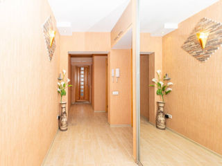 Apartament cu 2 camere, 56 m², Sculeni, Chișinău foto 7